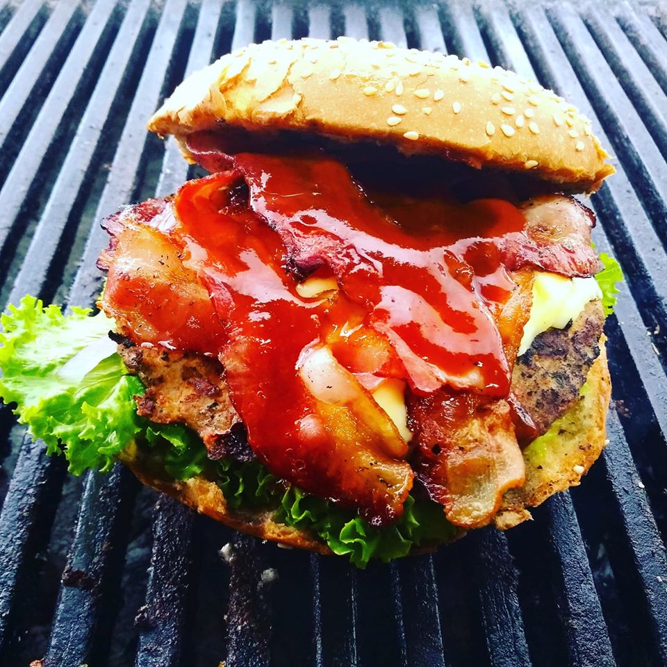 La hamburguesa feliz