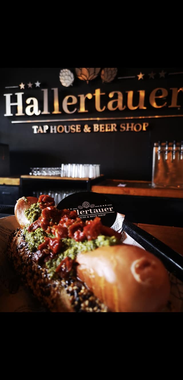 Hallertauer TapHouse & BeerShop