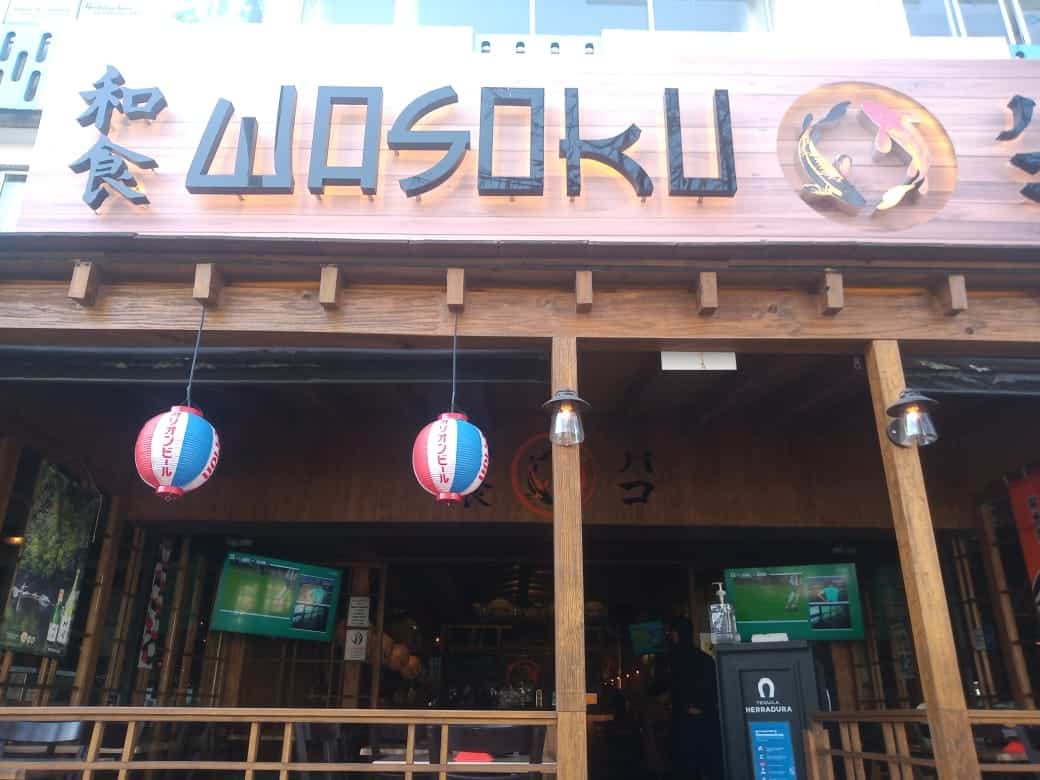 Reseña del WASOKU Restaurante/bar estilo japonés.